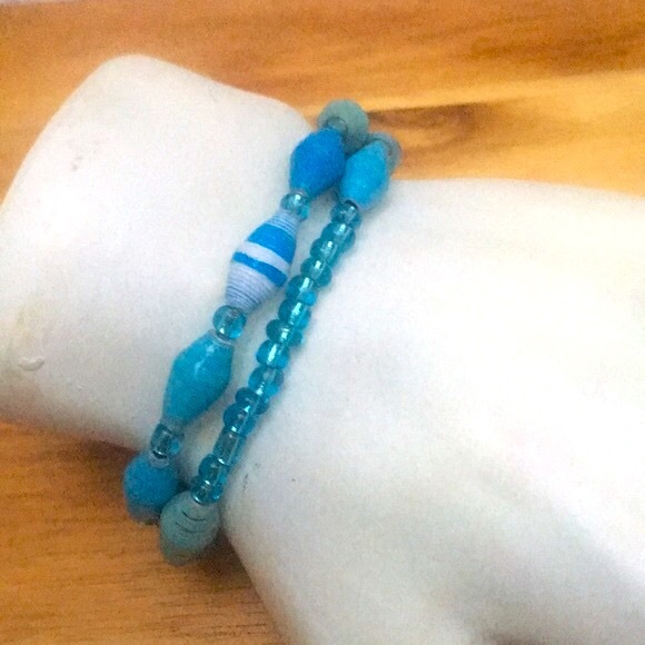 Handcrafted Stretch Recycled Paper Bead Bracelets - Picture 2 of 5